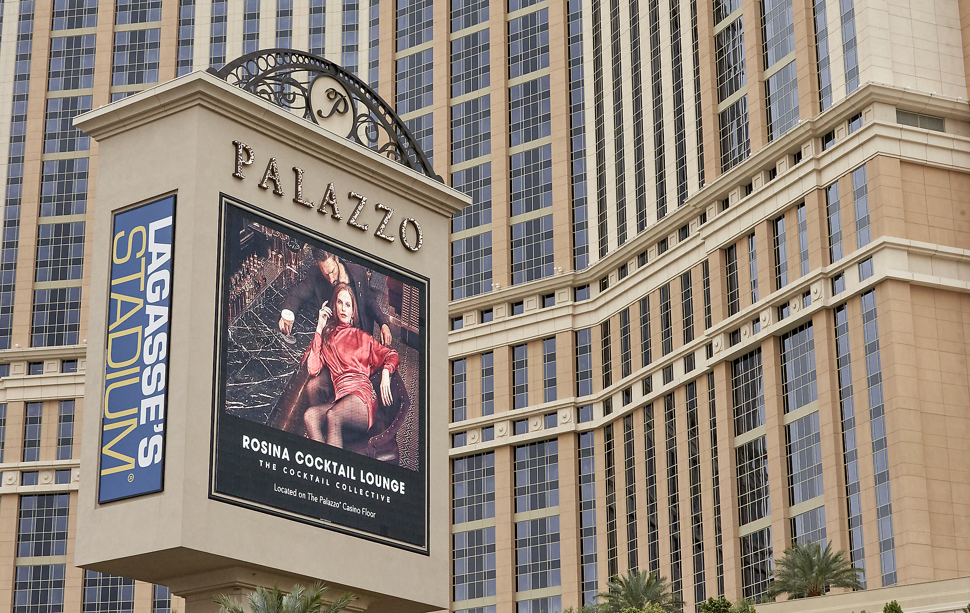 Ad Art Sign Co., AdArt, Full Service Signage, LED Lighting, Digital Signage,Hospitality, Signage, Open Face lit LED puck illuminated Letters on Pylon, Palazzo, Las Vegas, NV